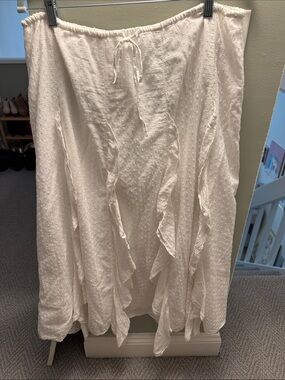 American Eagle Outfitters White Maxi Skirt with Ruffle Detail